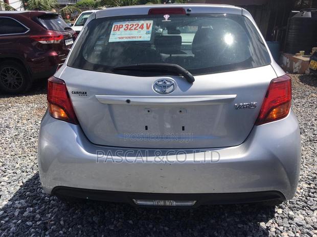 Toyota Yaris SE Hatchback 5dr 2017 Silver