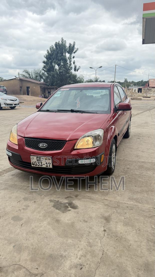 Kia Rio 2010 Red