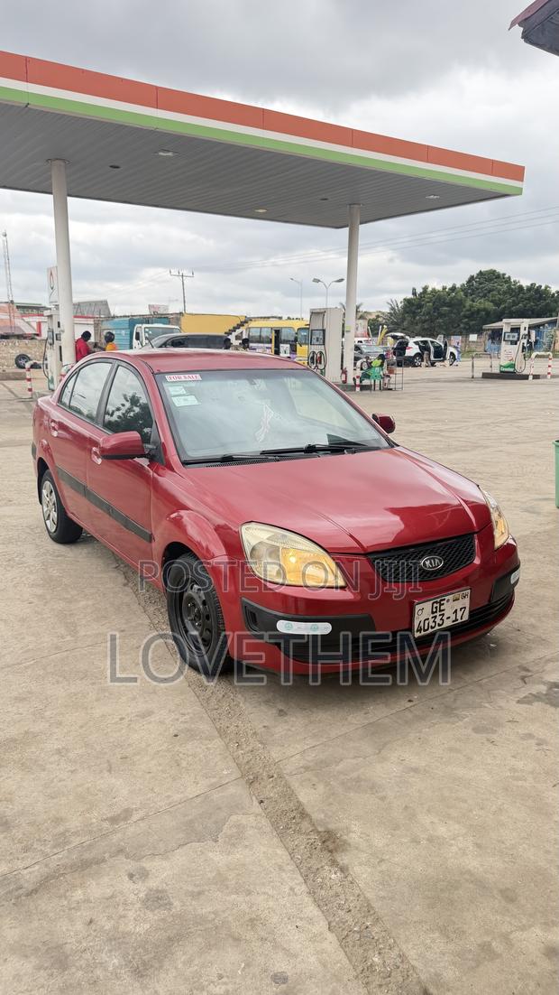 Kia Rio 2010 Red