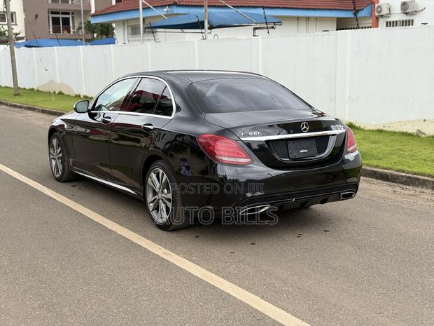 Mercedes-Benz C300 Sport 4dr AWD 4Matic Sedan (2.0L 4cyl 7A) 2015 Black
