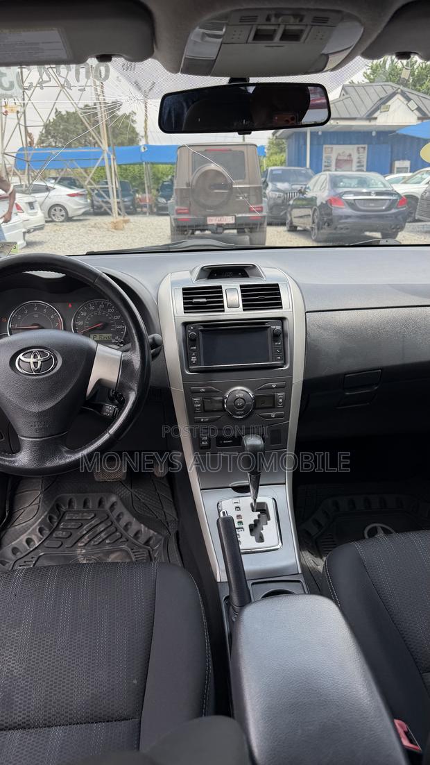 Toyota Corolla 2013 Red