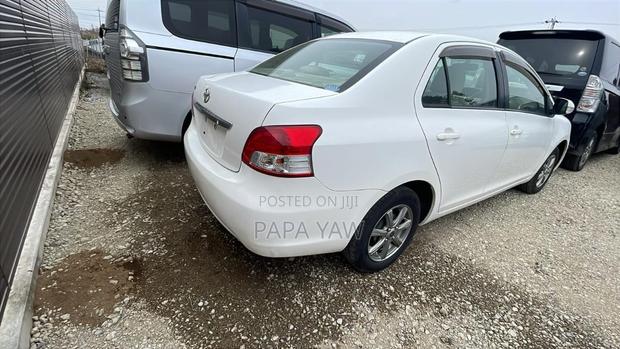 Toyota Belta 2010 White