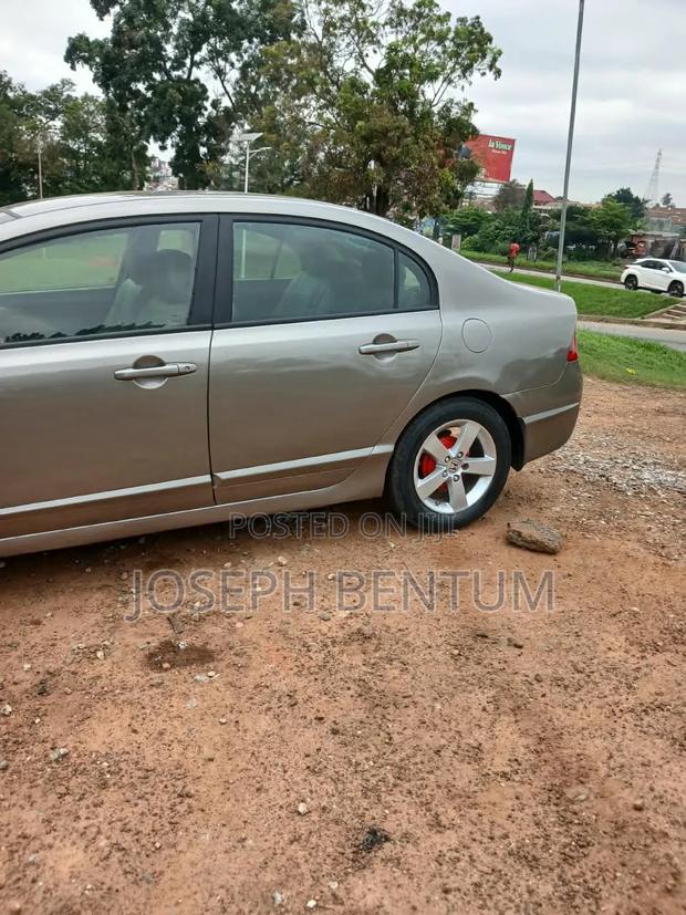 Honda Civic 1.8 DX 2008 Gray