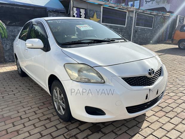 Toyota Belta 2010 White