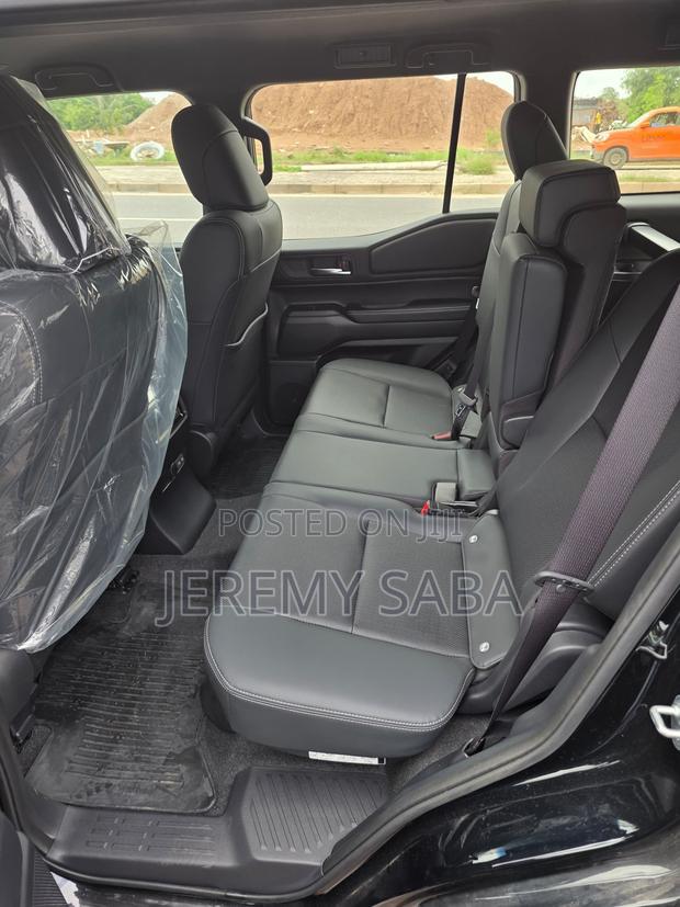 New Toyota Land Cruiser Prado 2025 Black