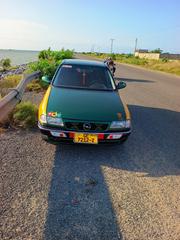 Opel Astra 1997 Green for sale