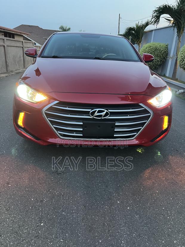Hyundai Elantra 2017 Red