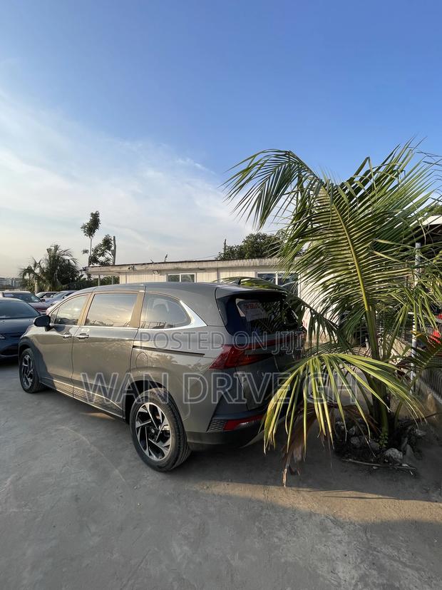 Hyundai Custin 2.0 Petrol FWD 2022 Gray