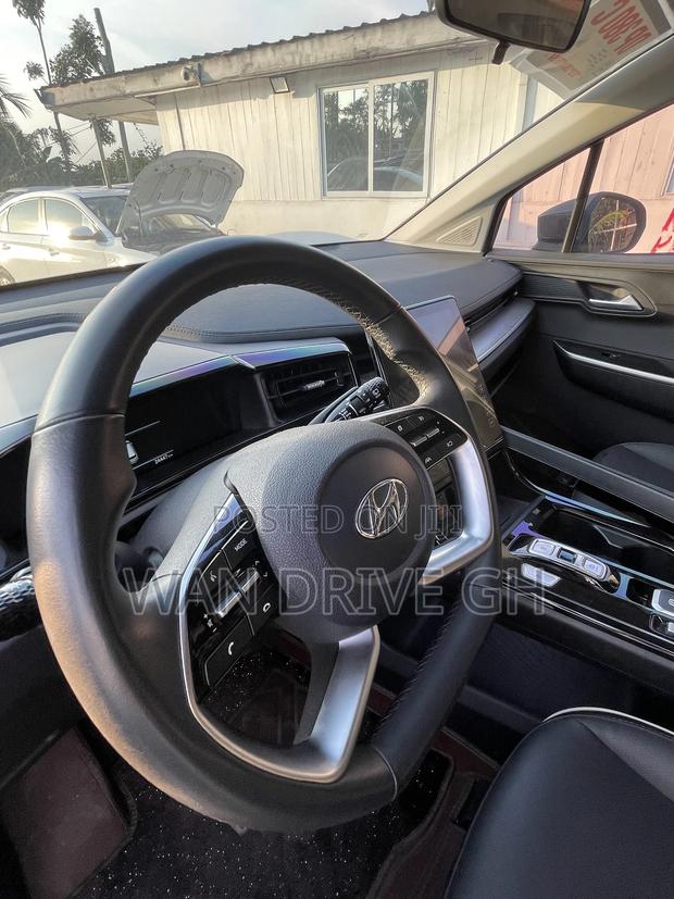 Hyundai Custin 2.0 Petrol FWD 2022 Gray