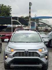 Toyota RAV4 Limited 2021 Silver for sale