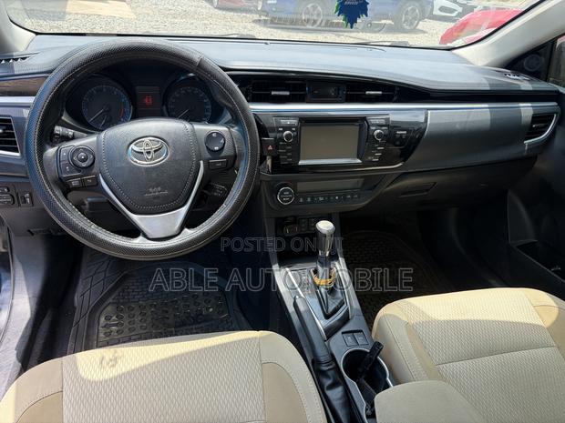 Toyota Corolla S 4dr Sedan (1.8L 4cyl CVT) 2014 Black