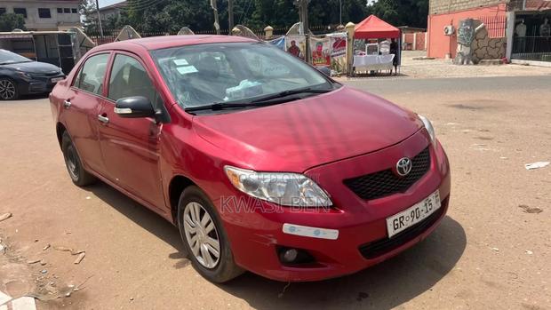 Toyota Corolla 2010 Red