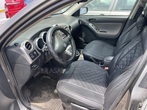 Pontiac Vibe 2007 Gray