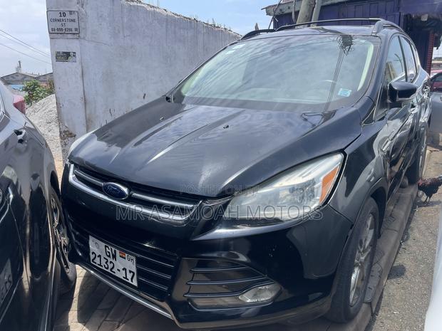 Ford Escape SE 4dr SUV AWD (1.6L 4cyl Turbo 6A) 2014 Black