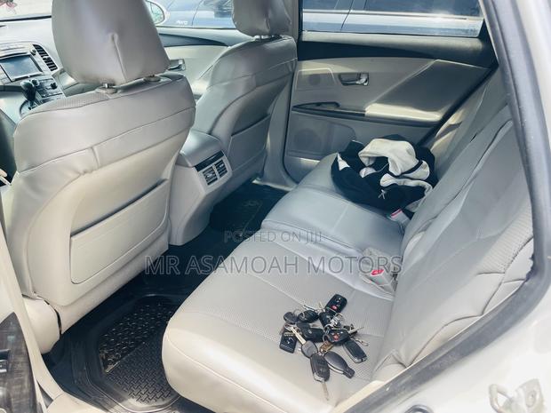 Toyota Venza AWD 2010 White