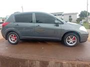 Nissan Versa 2005 Gray for sale