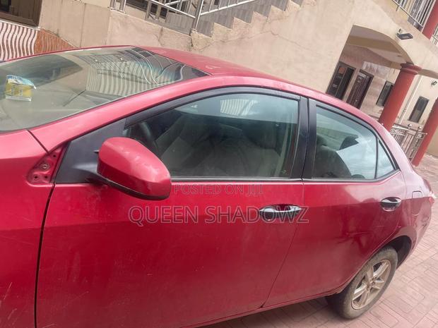 Toyota Corolla 2014 Red