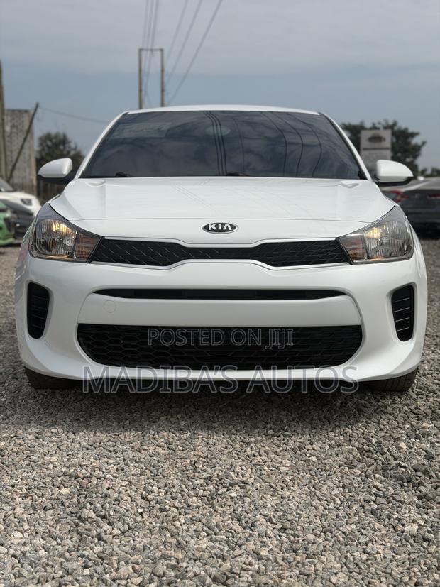 Kia Rio S Hatchback 2019 White
