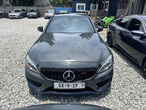 Mercedes-Benz C400 2017 Matt Black