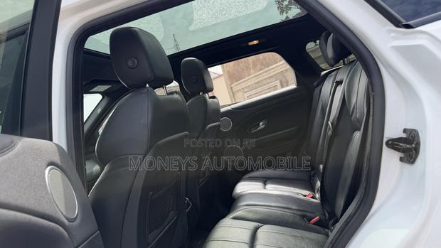 Land Rover Range Rover Vogue 2019 White
