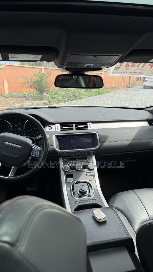 Land Rover Range Rover Vogue 2019 White