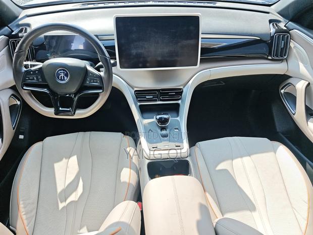 BYD Song Pro DM-i 2024 Gray
