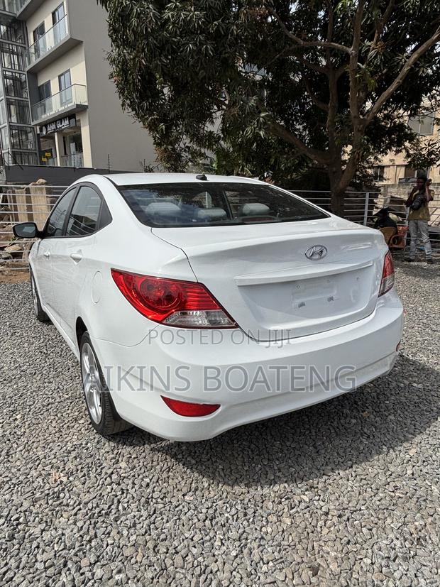 Hyundai Accent 2015 White