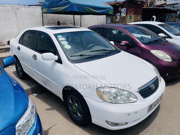 Toyota Corolla LE 2007 White