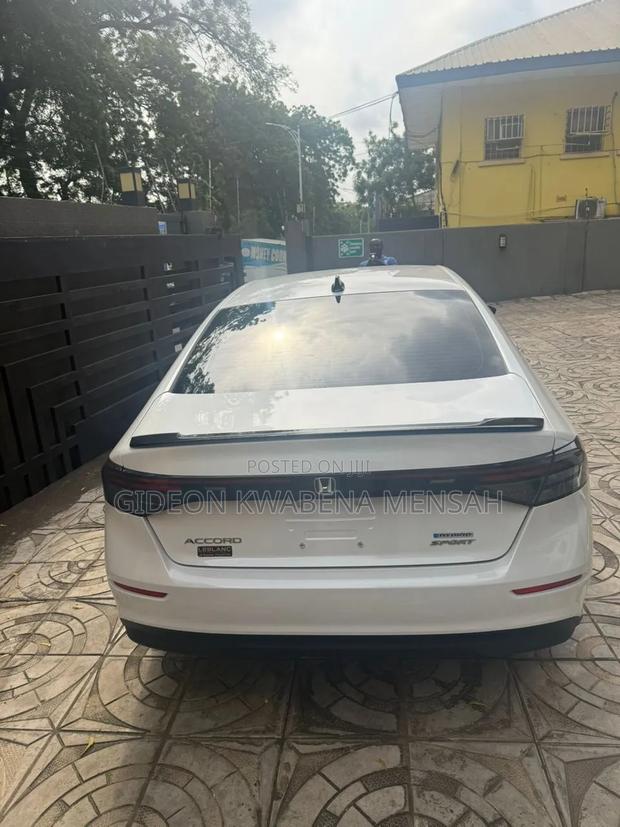 Honda Accord LX CVT 2024 White