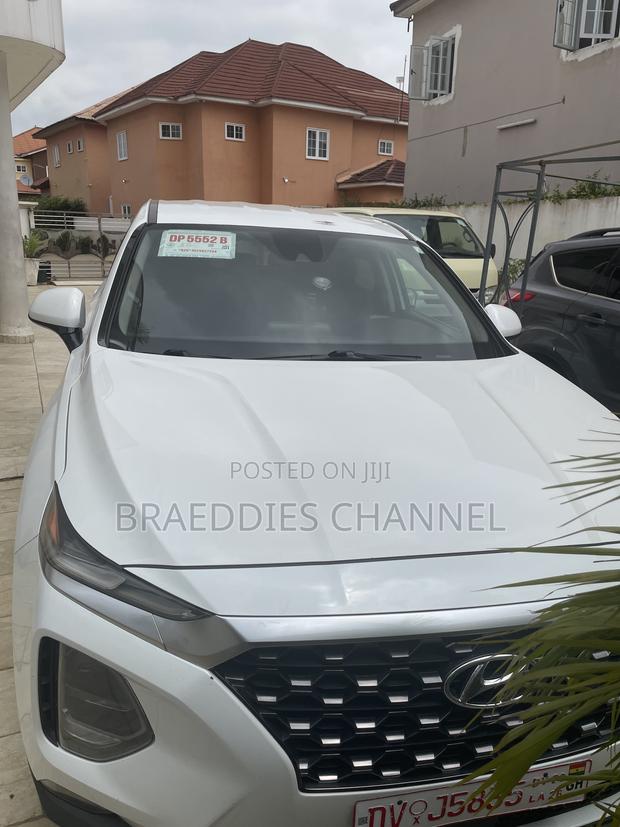 Hyundai Santa Fe 2019 White
