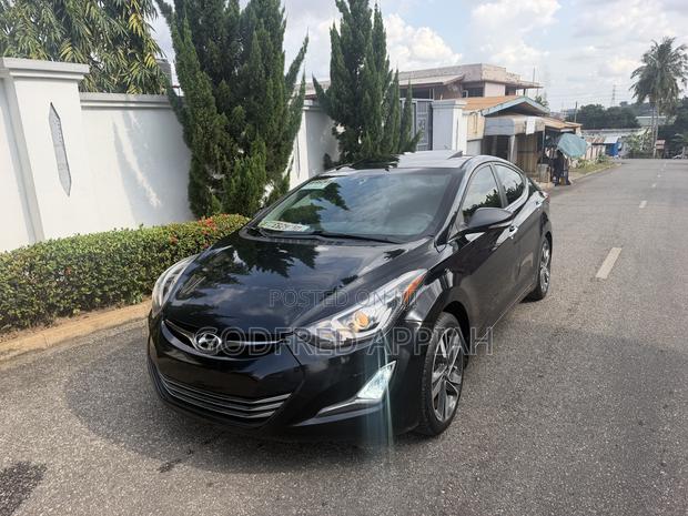 Hyundai Elantra Limited Sedan FWD (1.8L 4cyl 6A) 2016 Black