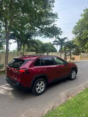 Toyota RAV4 XLE FWD 2020 Red for sale