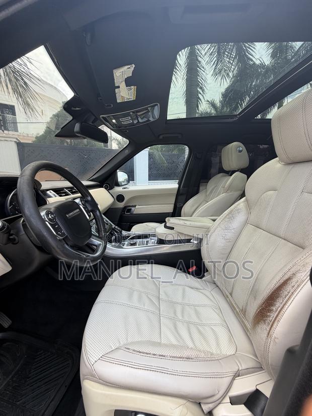 Land Rover Range Rover Sport HSE 4x4 (3.0L 6cyl 8A) 2016 Black
