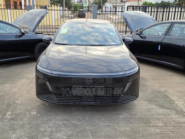 New Nissan Maxima Platinum 2023 Black