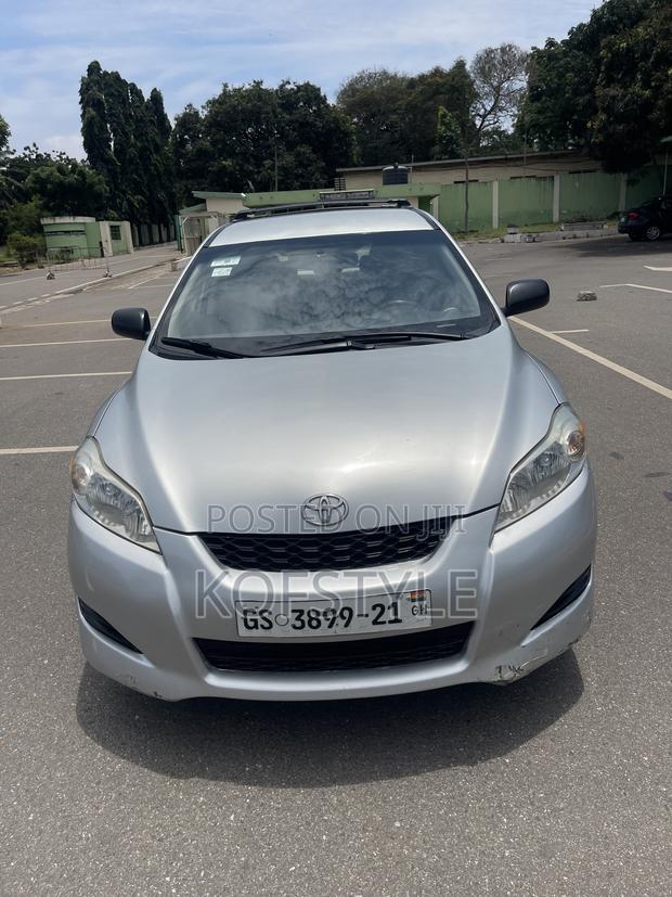 Toyota Matrix 2010 Silver