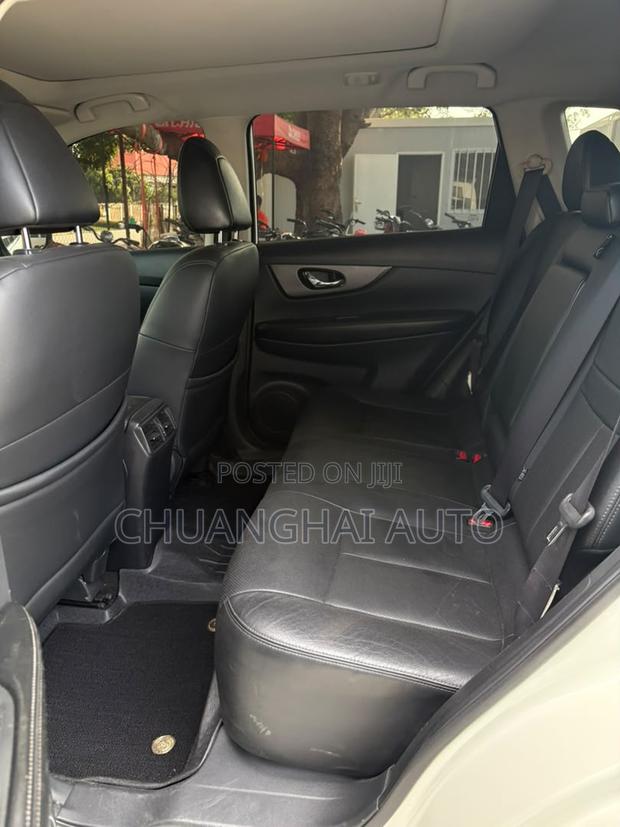 Nissan X-Trail 2.0 Petrol AWD 2016 White