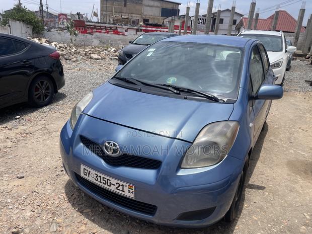 Toyota Vitz 1.3 AWD 5dr 2010 Blue