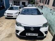 Toyota Camry SE 4dr Sedan (2.5L 4cyl 6A) 2014 White for sale