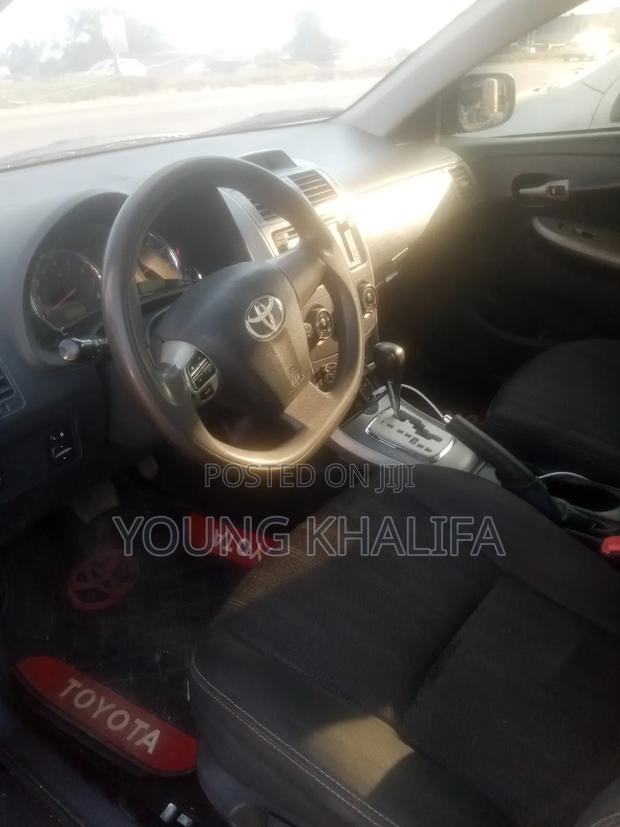 Toyota Corolla 2013 Black