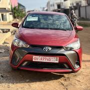 Toyota Yaris 2018 Burgundy for sale