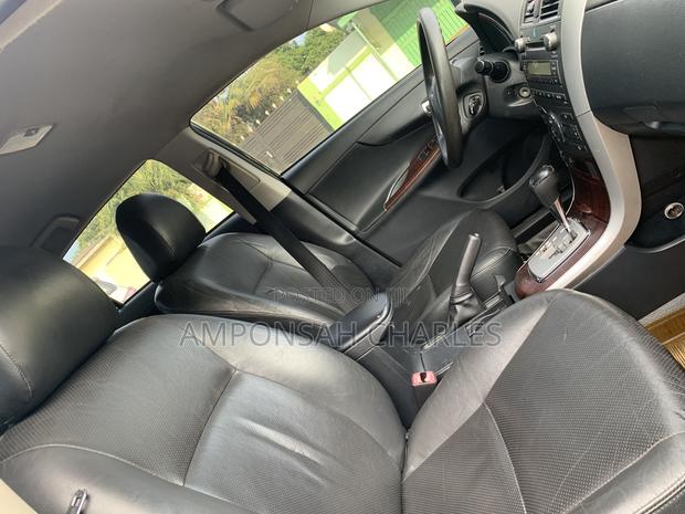 Toyota Corolla LE 4dr Sedan (1.8L 4cyl 4A) 2012 Black