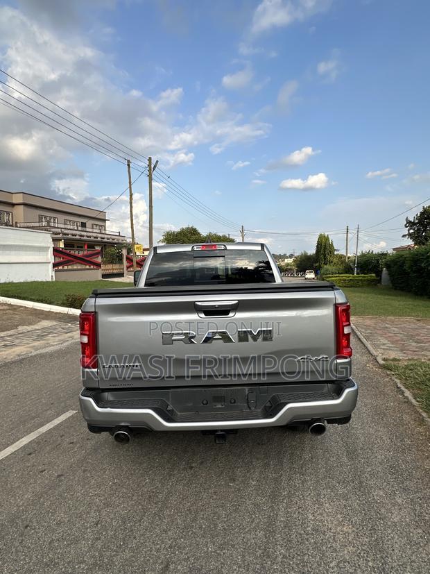RAM 1500 Classic SLT Fleet Quad Cab SB 2024 Silver