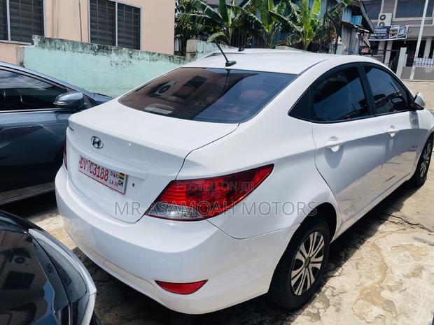 Hyundai Accent GLS 2013 White
