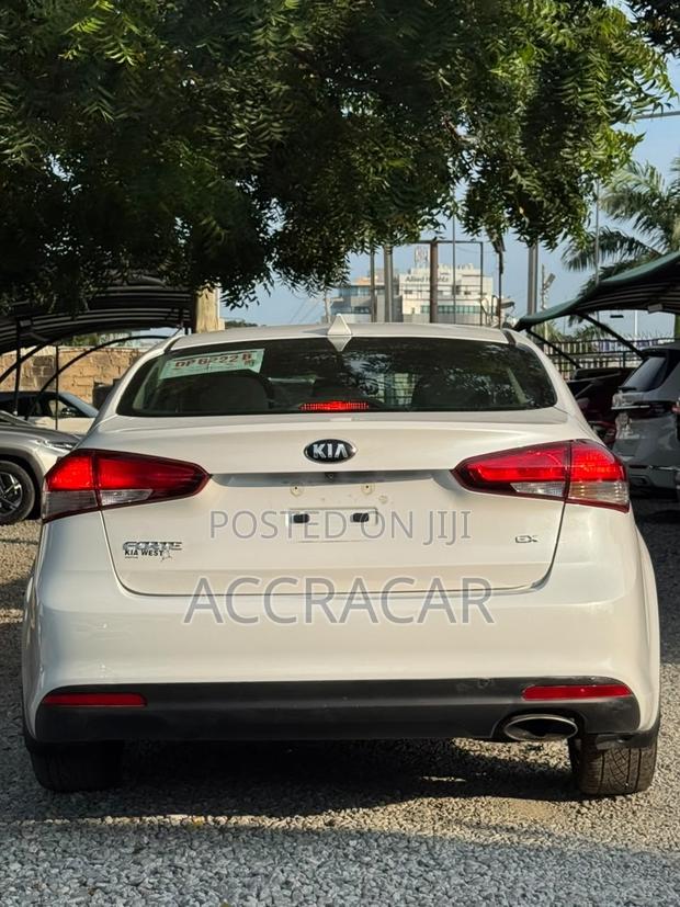 Kia Forte EX Sedan 2016 White