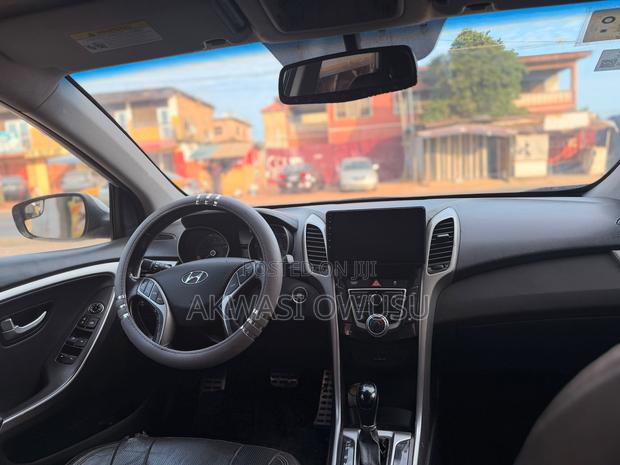 Hyundai Elantra 2014 Silver
