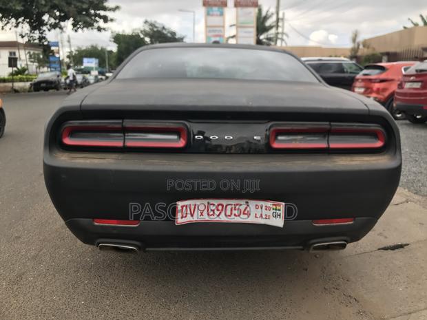 Dodge Challenger SRT Hellcat RWD 2017 Black