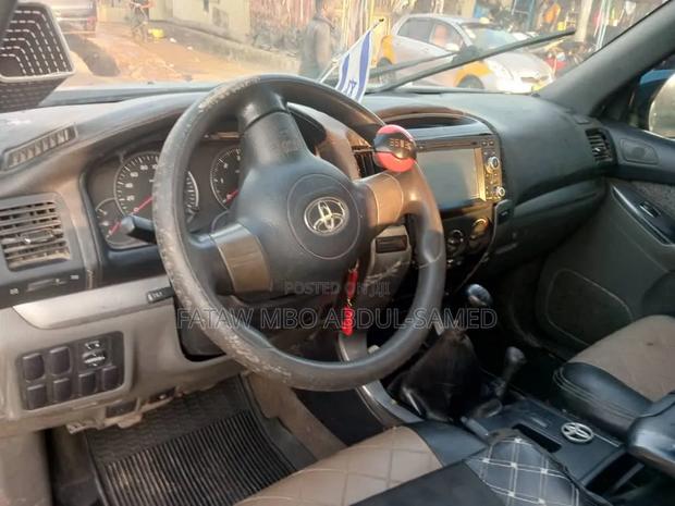 Toyota Land Cruiser Prado 2010 Black