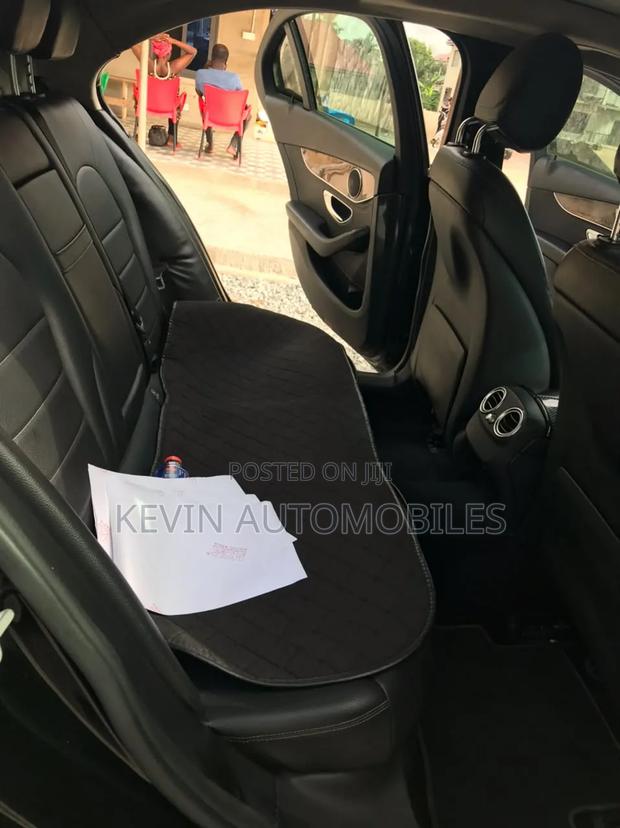 Mercedes-Benz C300 2016 Black