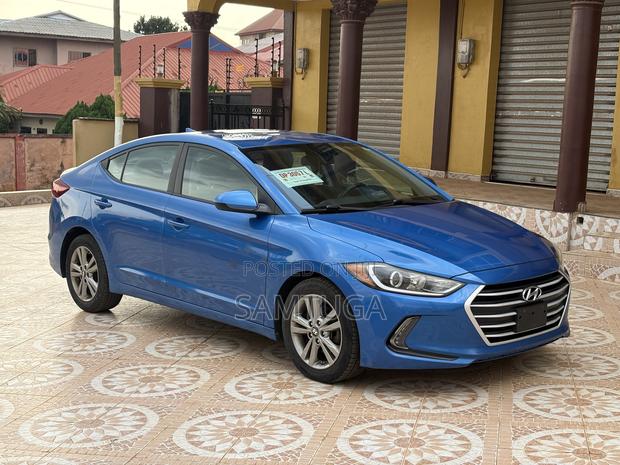 Hyundai Elantra SE Sedan FWD (2.0L 4cyl 6M) 2017 Blue