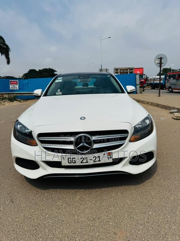 Mercedes-Benz C300 2016 White